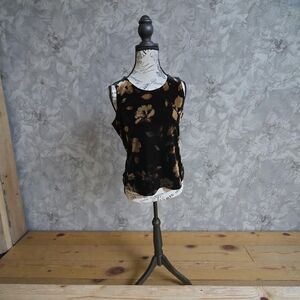 Petite Sophisticate Black‎ and Gold Floral Tank Top